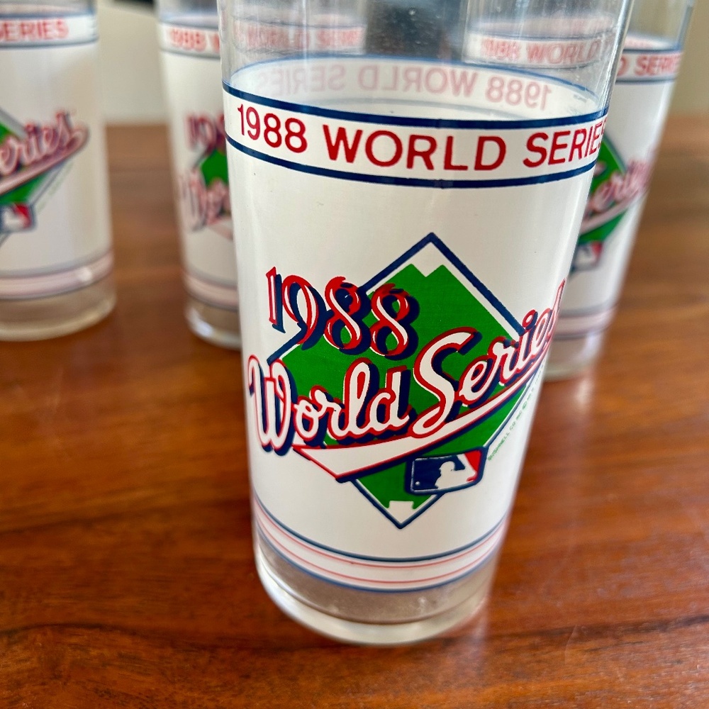 Vintage 1988 LA Dodgers World Series Glasses
